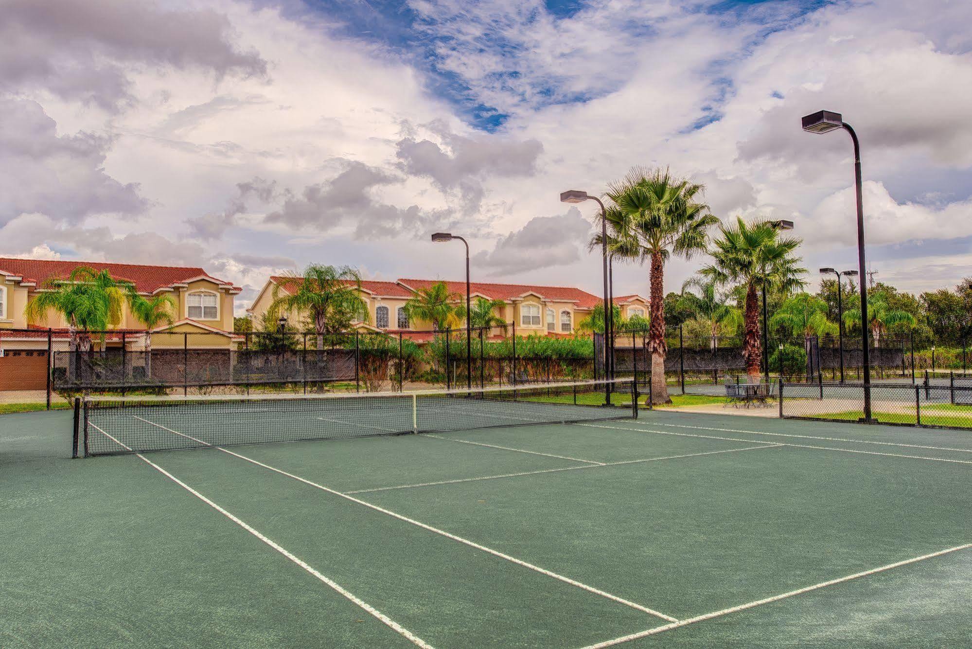 Emerald Greens Condo Resort Tampa Zewnętrze zdjęcie